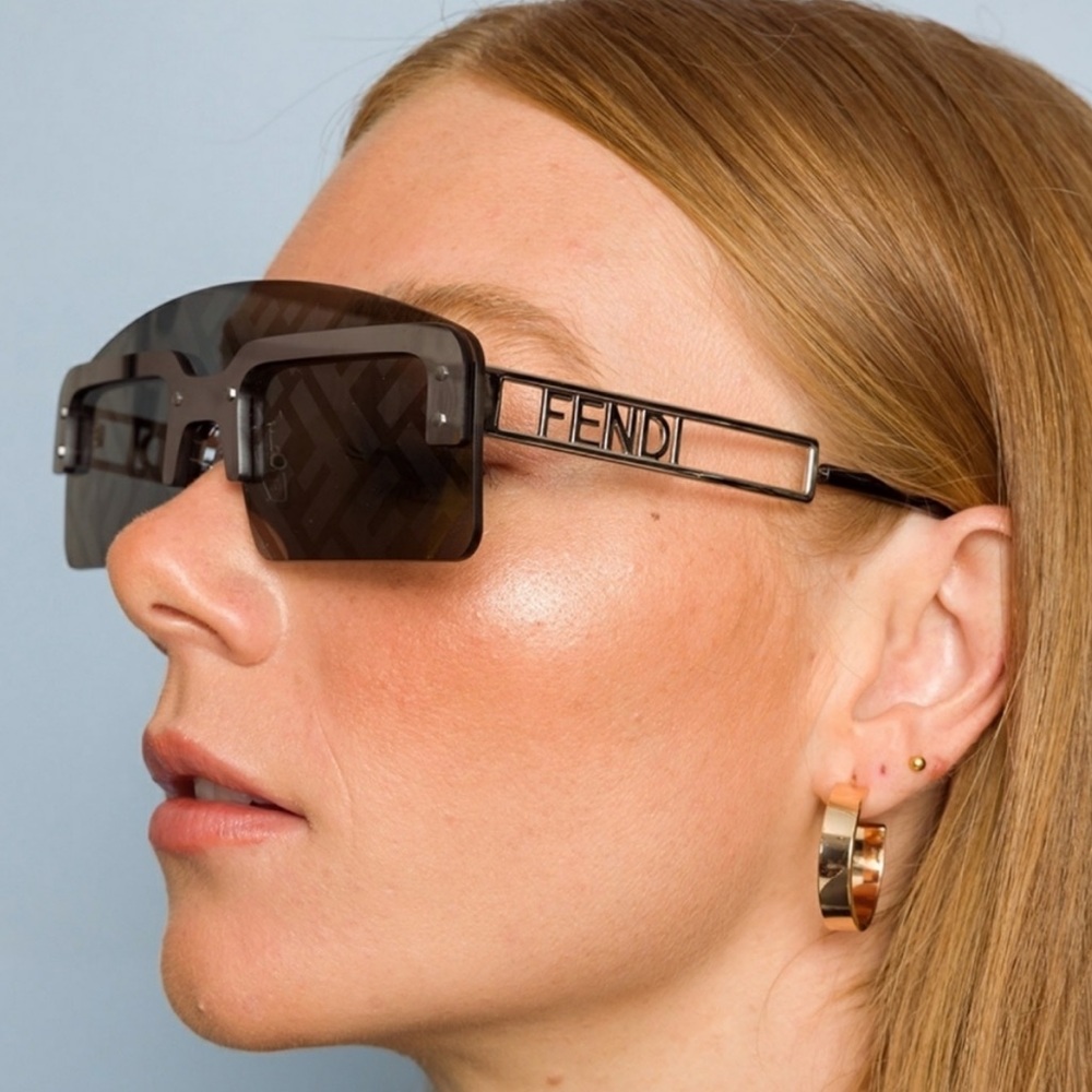 FENDI SUNGLASSES